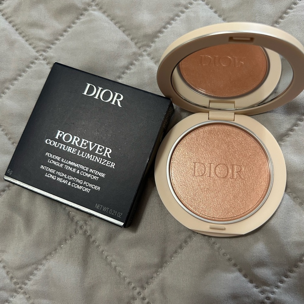 COPY - Dior Forever Couture Luminizer - Golden glow